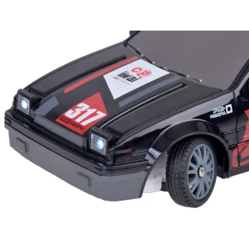 kompaktowy samochód zdalnie sterowany zbliżenie na karoserię