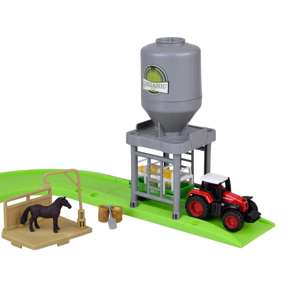 zestaw farmy z dekoracyjnym silosem i workami na paszę