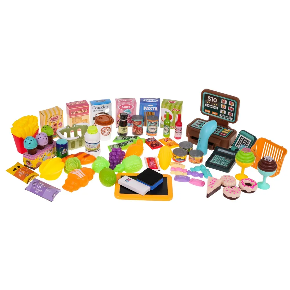 akcesoria i produkty spożywcze dołączone do sklepu zabawkowego