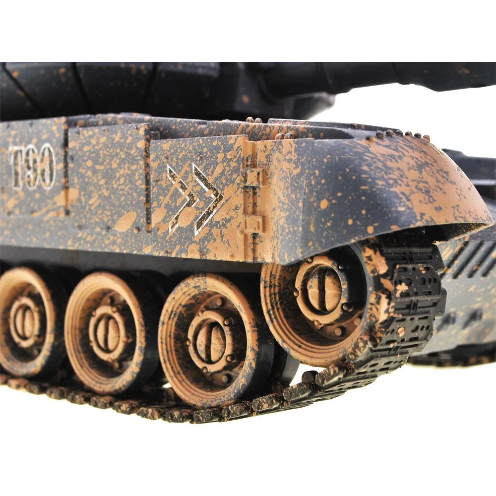 Zbliżenie na szczegółowe detale kadłuba czołgu T90 RC0373