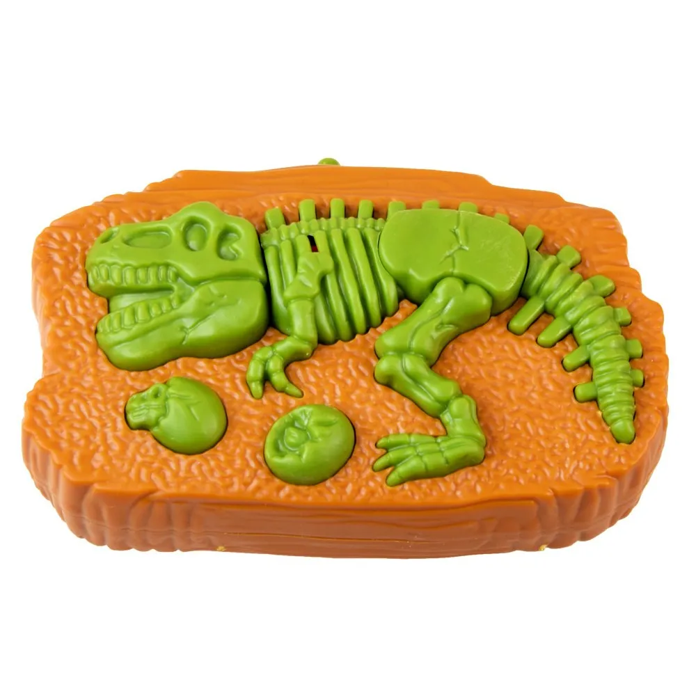 Opakowanie zestawu z dinozaurem, pilotem i buteleczką na wodę