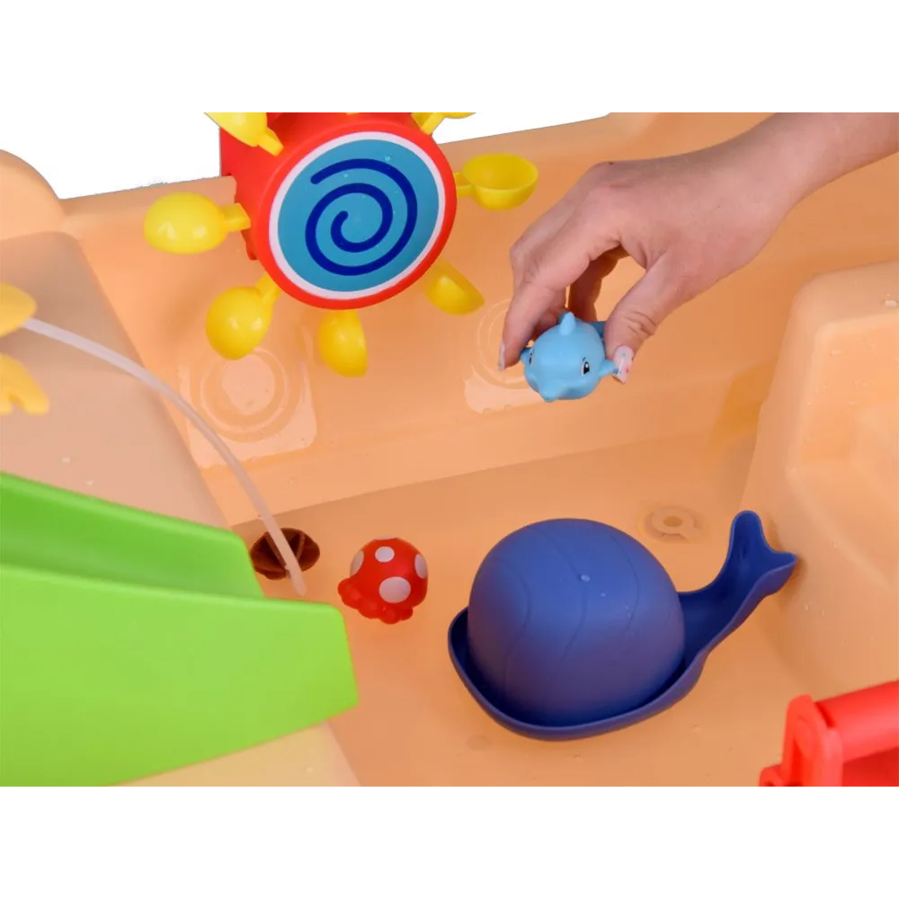 detal bezpiecznych, zaokrąglonych krawędzi zabawki