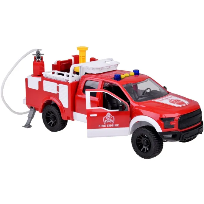 zbiornik na wodę gotowy do napełnienia na tyle pojazdu