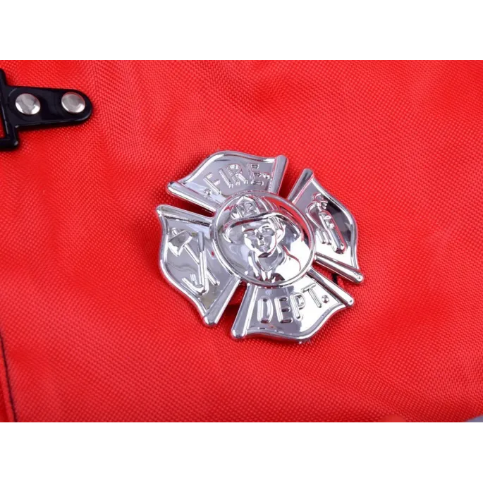 Zbliżenie na gaśnicę/spryskiwacz z zestawu strażackiego