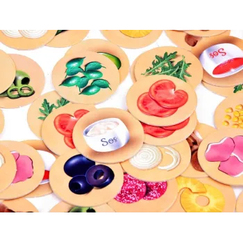 osoby podczas rodzinnej rozgrywki w Ale Pizza GR0363