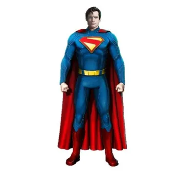 Figurka Superman 30 cm z filmowej serii DC, dynamiczna postura i szczegółowe wykonanie