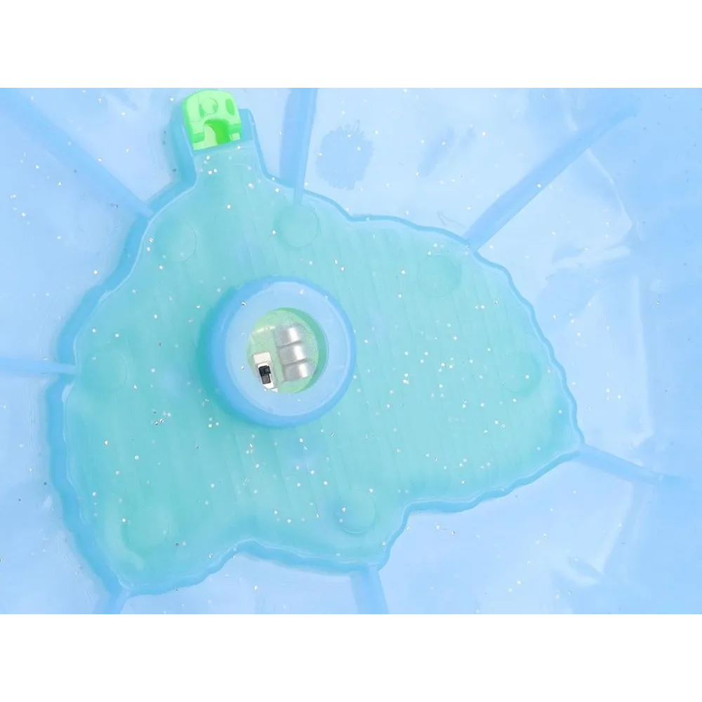 realistyczny wzór liści na jednym z kamieni sensorycznych