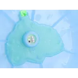 realistyczny wzór liści na jednym z kamieni sensorycznych