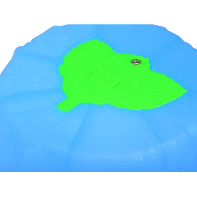 kamienie sensoryczne ułożone w zakrzywioną ścieżkę