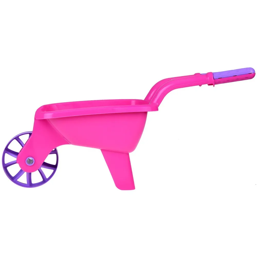 zbliżenie na sitko będące pokrywą wiaderka z bajkowym nadrukiem