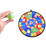 wyjmowane tarcze i piłki z kolorowego pudełka prezentowego