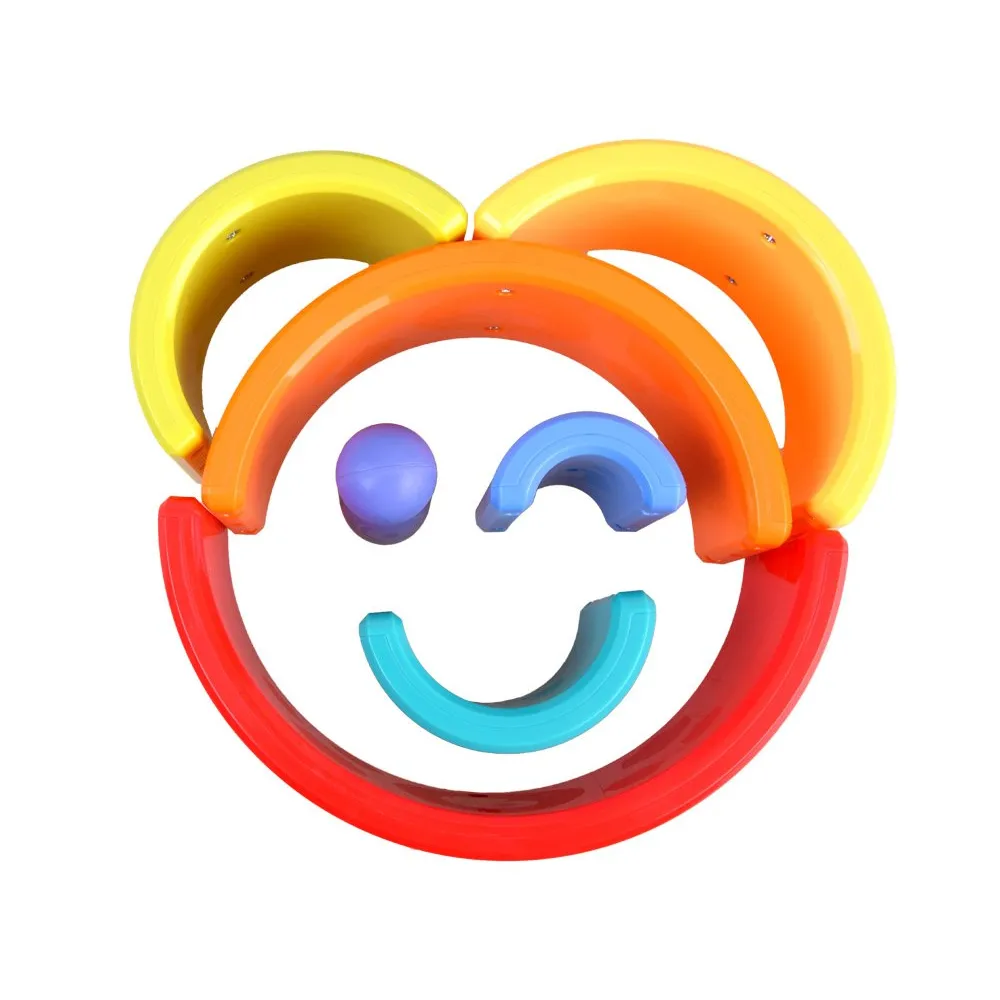 zblizenie na kółka podstawy kameleona