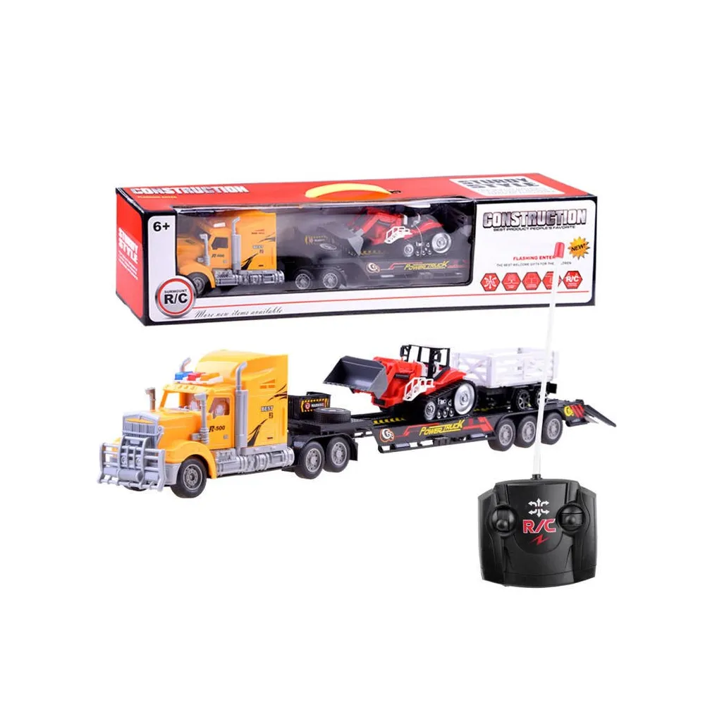 Zestaw tir laweta z ciągnikiem i przyczepą ujęcie z boku