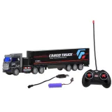 ciężarówka rc tir z pilotem z widoczną naczepą
