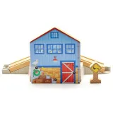 Detal na figurce kaczuszki poruszającej się od farmy do sadzawki