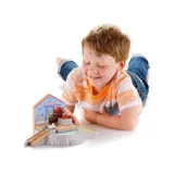 Znak ostrzegawczy o przejściu dla kaczek przy stacji stop