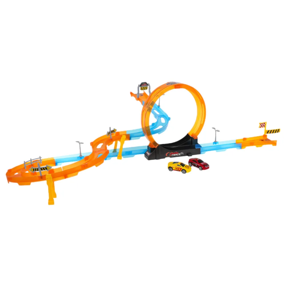 Zbliżenie na ostre zakręty i barierki toru wyścigowego