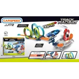 podwójny tor wyścigowy z pętlami i rampą na białym tle