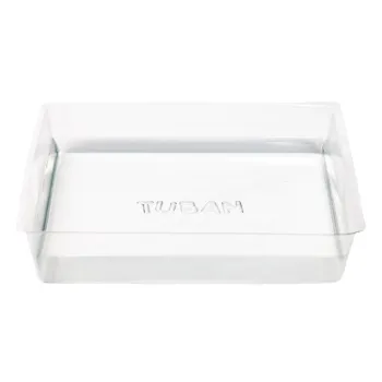 Widok gotowych żelkowych postaci umieszczonych w akwarium