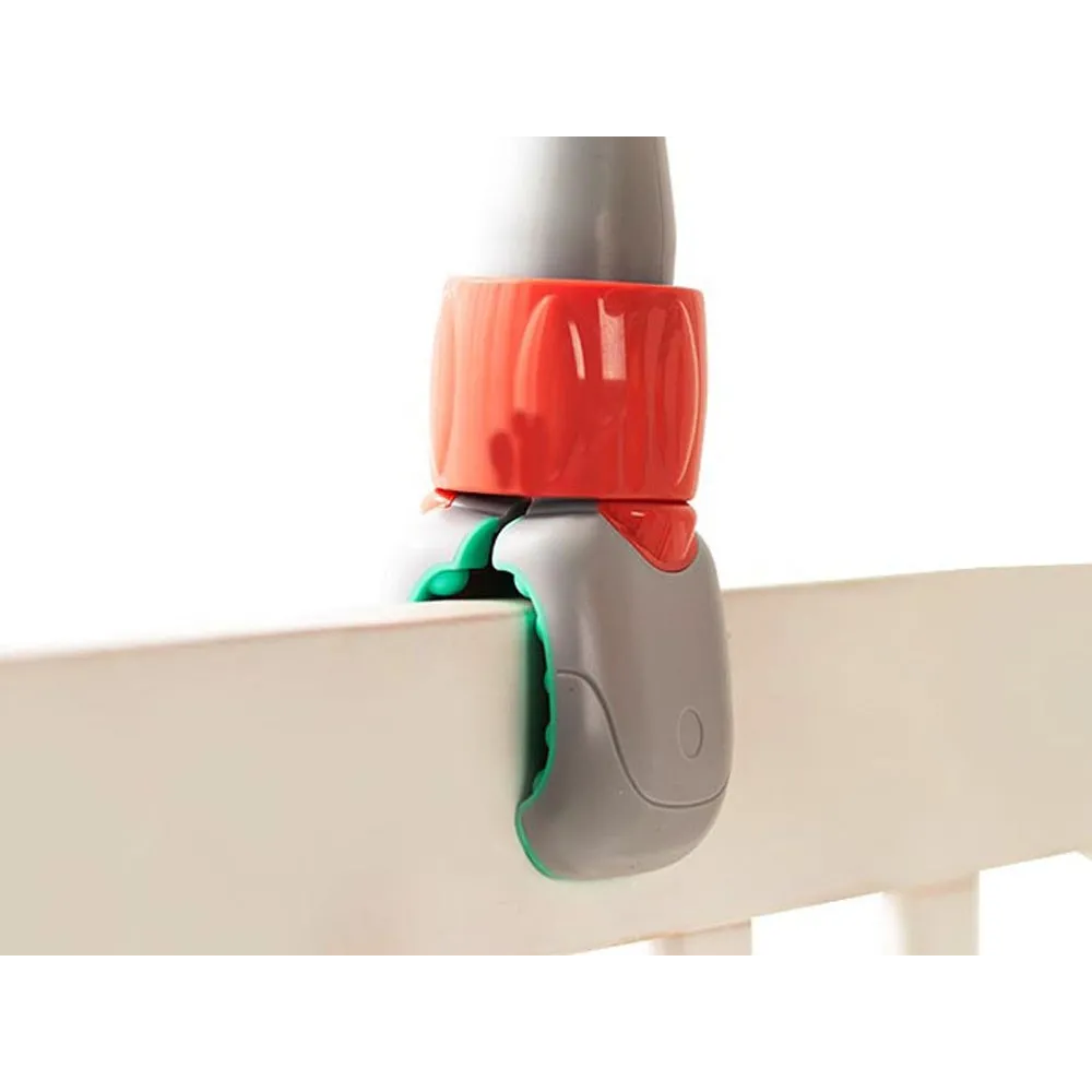 delikatne detale zawieszek na obrotowej karuzeli 3w1