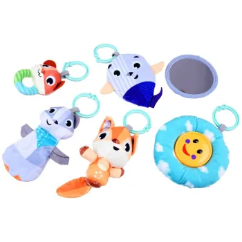 detal pałąka z kolorowymi zawieszkami sensorycznymi