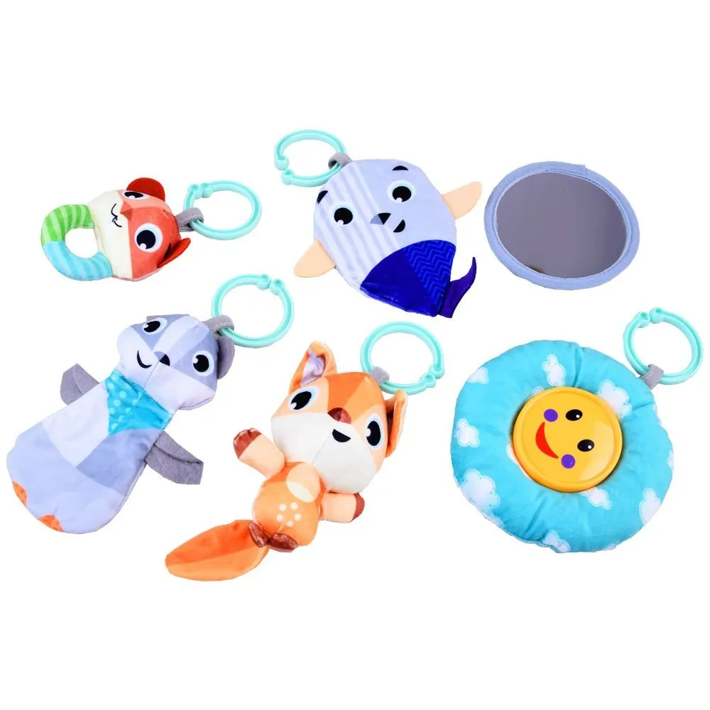 detal pałąka z kolorowymi zawieszkami sensorycznymi