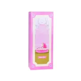 scenka zabawy w opiekę nad lalką z akcesoriami