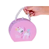 duże lusterko w wieczku szkatułki na biżuterię