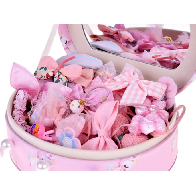 zestaw ozdobnych gumek do włosów z motywami kwiatów i pomponików