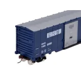 zbliżenie na precyzyjne detale wagonu towarowego w stonowanych barwach