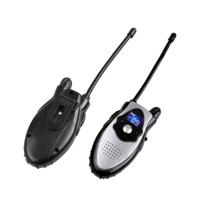 kolorowe opakowanie zestawu walkie talkie z motywem policji