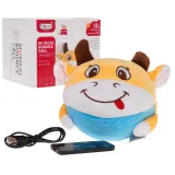 kompletny zestaw: krowa, pilot i kabel usb na białym tle