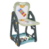 przykład uporządkowanych przyborów plastycznych na półeczkach zestawu