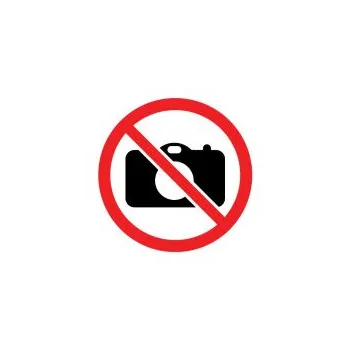 Gra Wilkołaki Harry Potter z kartami postaci i instrukcją na stole