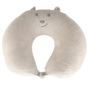 łatwe przypięcie poduszki do torby dzięki praktycznemu zatrzaskowi