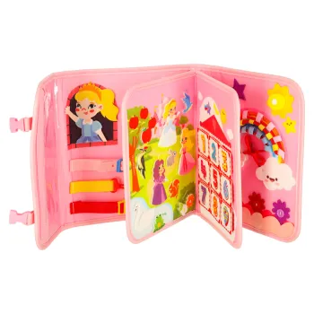 Fragment strony z ogrodem i postaciami zwierząt oraz księżniczki