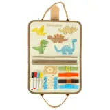 pastelowa tablica manipulacyjna z elementami motorycznymi i edukacyjnymi