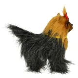 chodzący piesek interaktywny na jasnej powierzchni