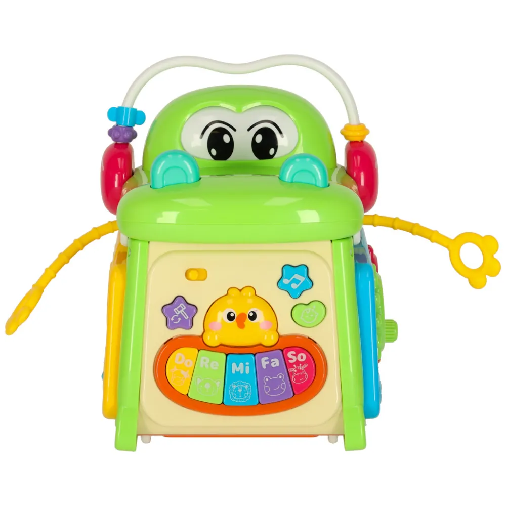 sorter kształtów na ścianie kostki z detalami