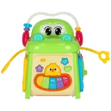 sorter kształtów na ścianie kostki z detalami