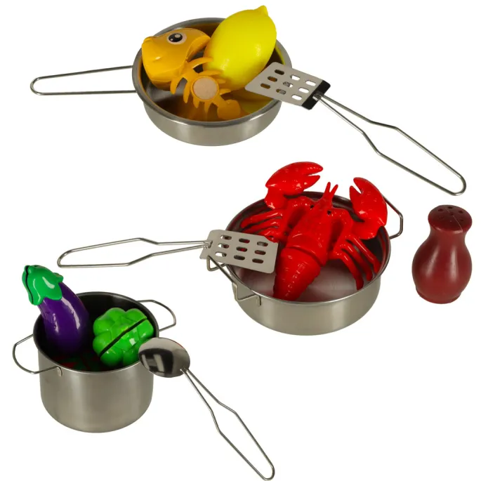 zabawkowe jedzenie: pizza, mięso, ryba i brokuł jako część zestawu