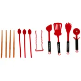 akcesoria do grillowania i szaszłyki z zestawu dla dzieci