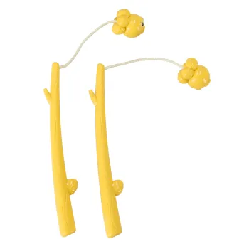 dziecięca zabawka sensoryczna krab pokazana w kartonie z okienkiem