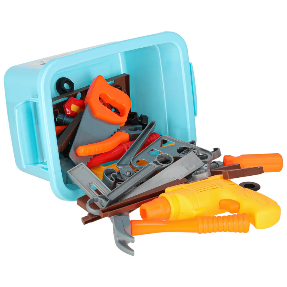 kolorowe narzędzia z plastiku ułożone w opakowaniu