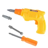 wszystkie 48 elementów warsztatu dziecięcego na jasnym tle