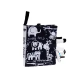 zbliżenie na kontrastowe ilustracje zwierząt w książeczce sensorycznej