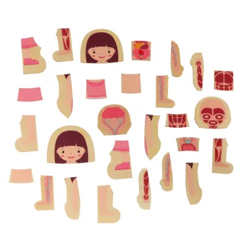 Detal starannie wyszlifowanych, drewnianych puzzli edukacyjnych