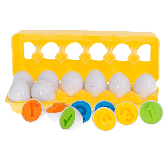 Wytłaczanka z jajkami edukacyjnymi w różnych kolorach