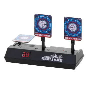 Tarcza elektroniczna z podniesionymi celami przed nową rundą