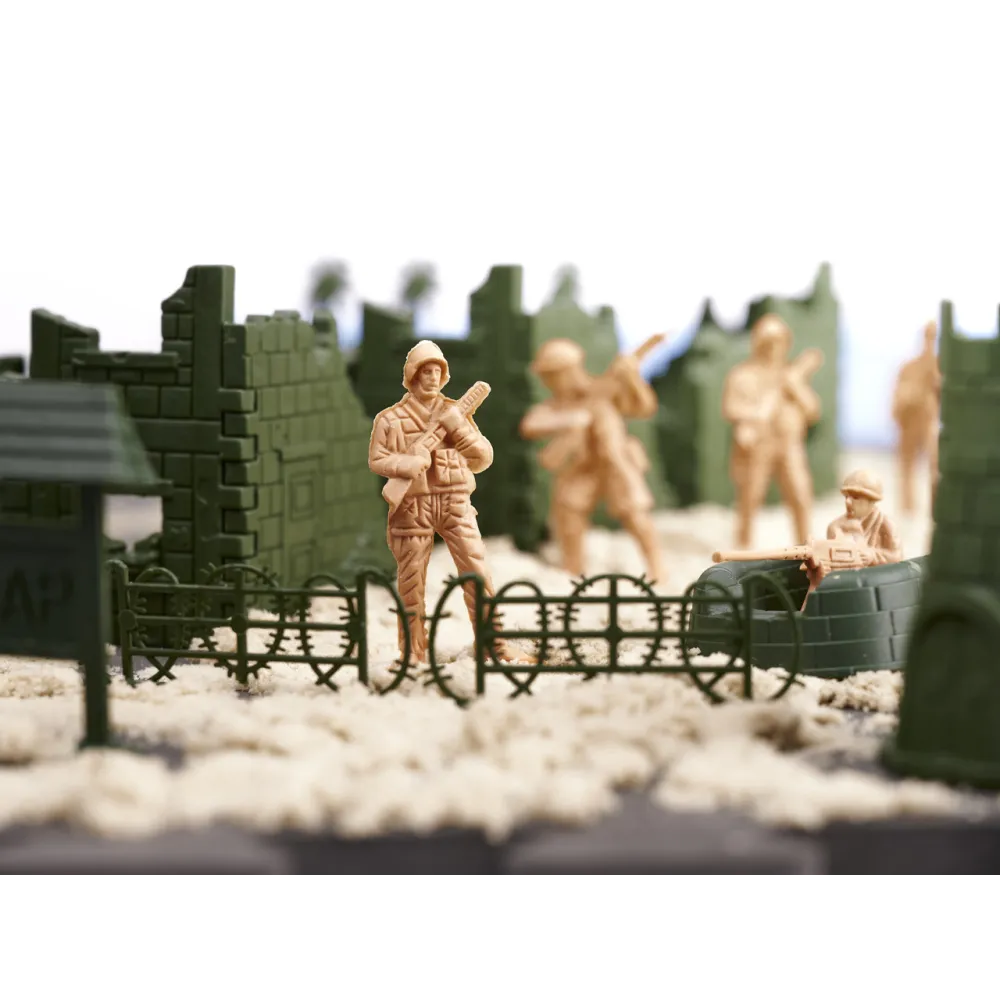 elementy zestawu rozłożone na jasnym tle, gotowe do zabawy